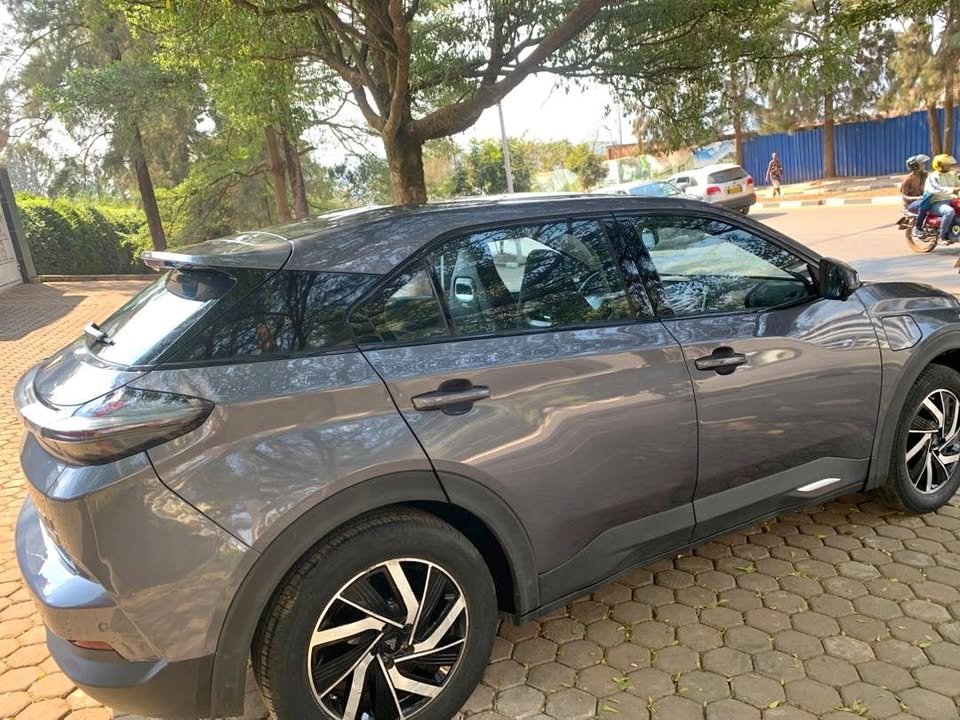 21 Very clean and modern Neta U Pro full electric car for sale.