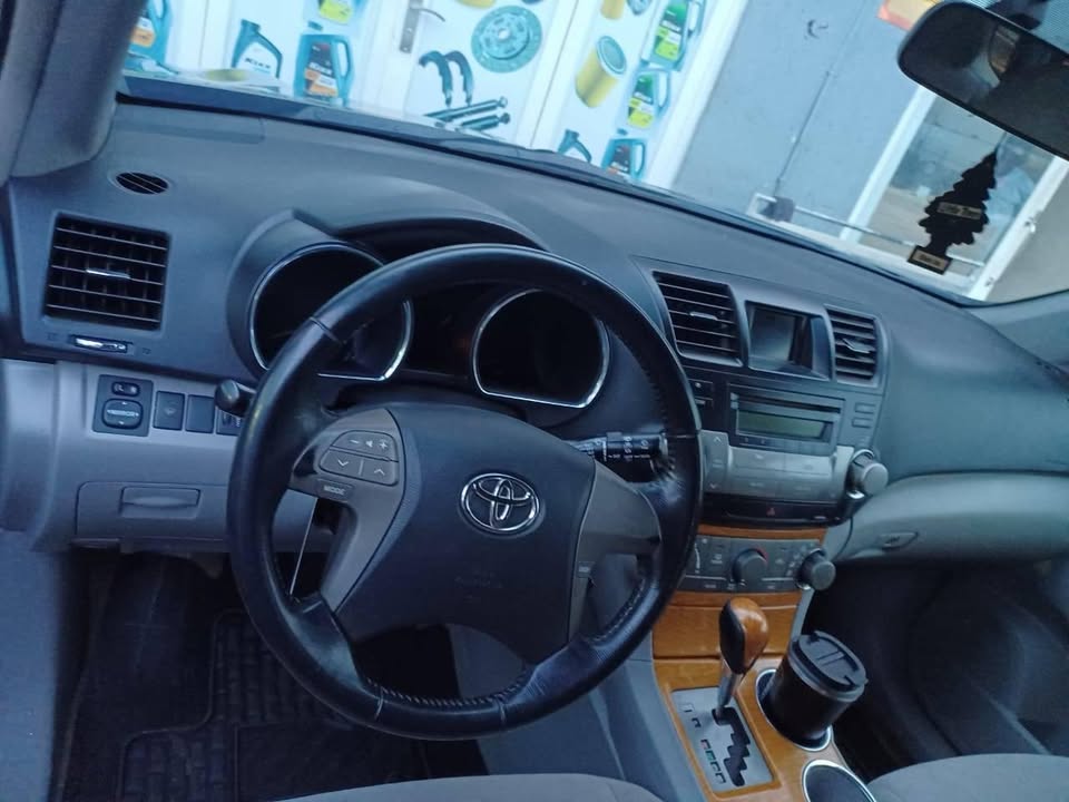 2008 Toyota highlander