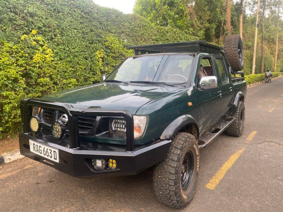Nissan hard bord Customised