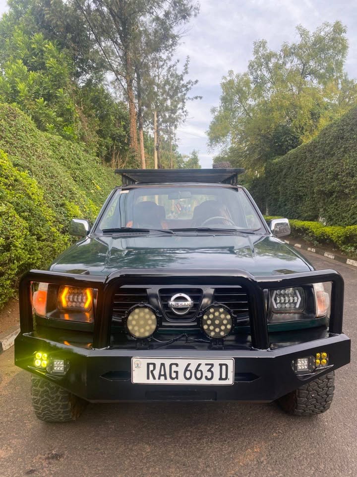 Nissan hard bord Customised