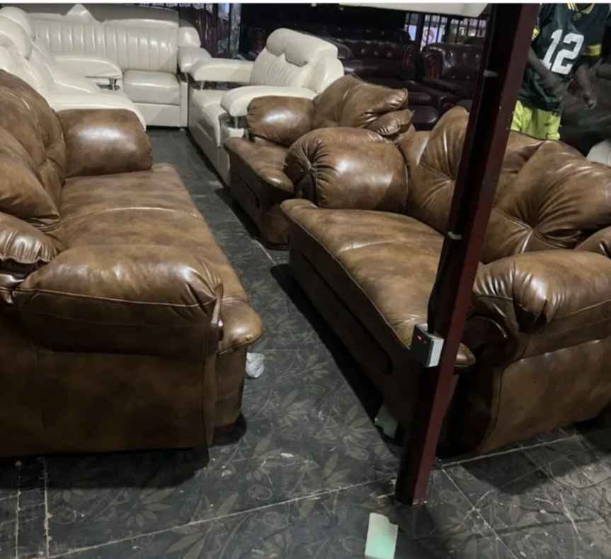 Zantebe zikoze mwipamba gs turazifite hano kurimacye