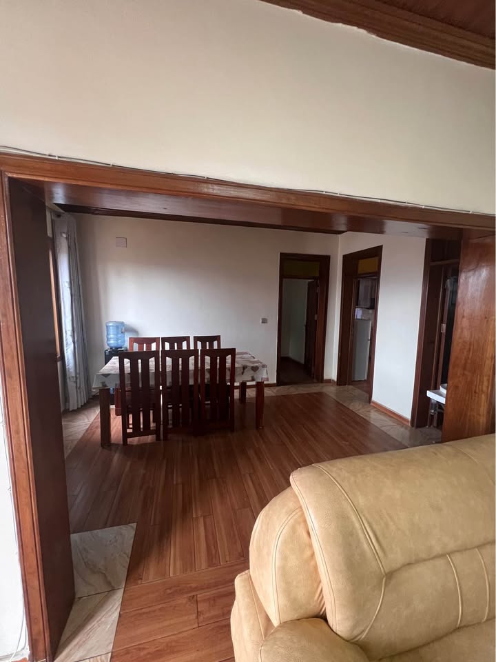 Furnished house for rent at Rebero