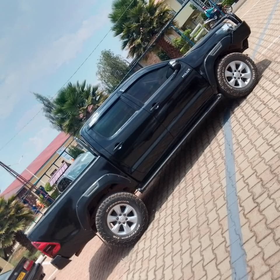 TOYOTA VIGO 2008 FOR SELL