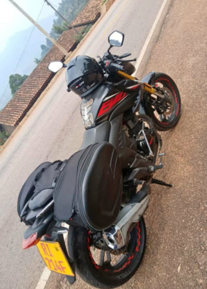 Moto ya Apache igurishwa