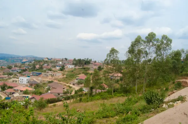 PLOT FOR SALE AT RUYENZI