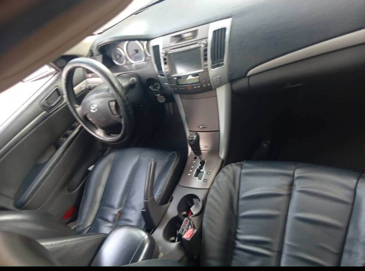 Hyundai sonata 2008
