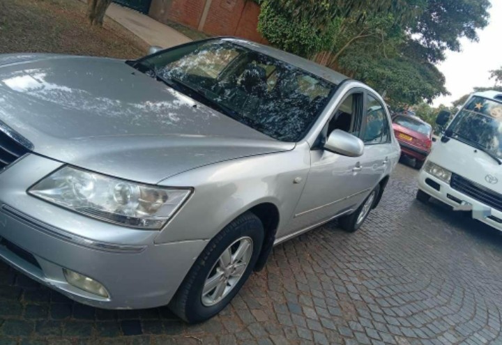Hyundai sonata 2008