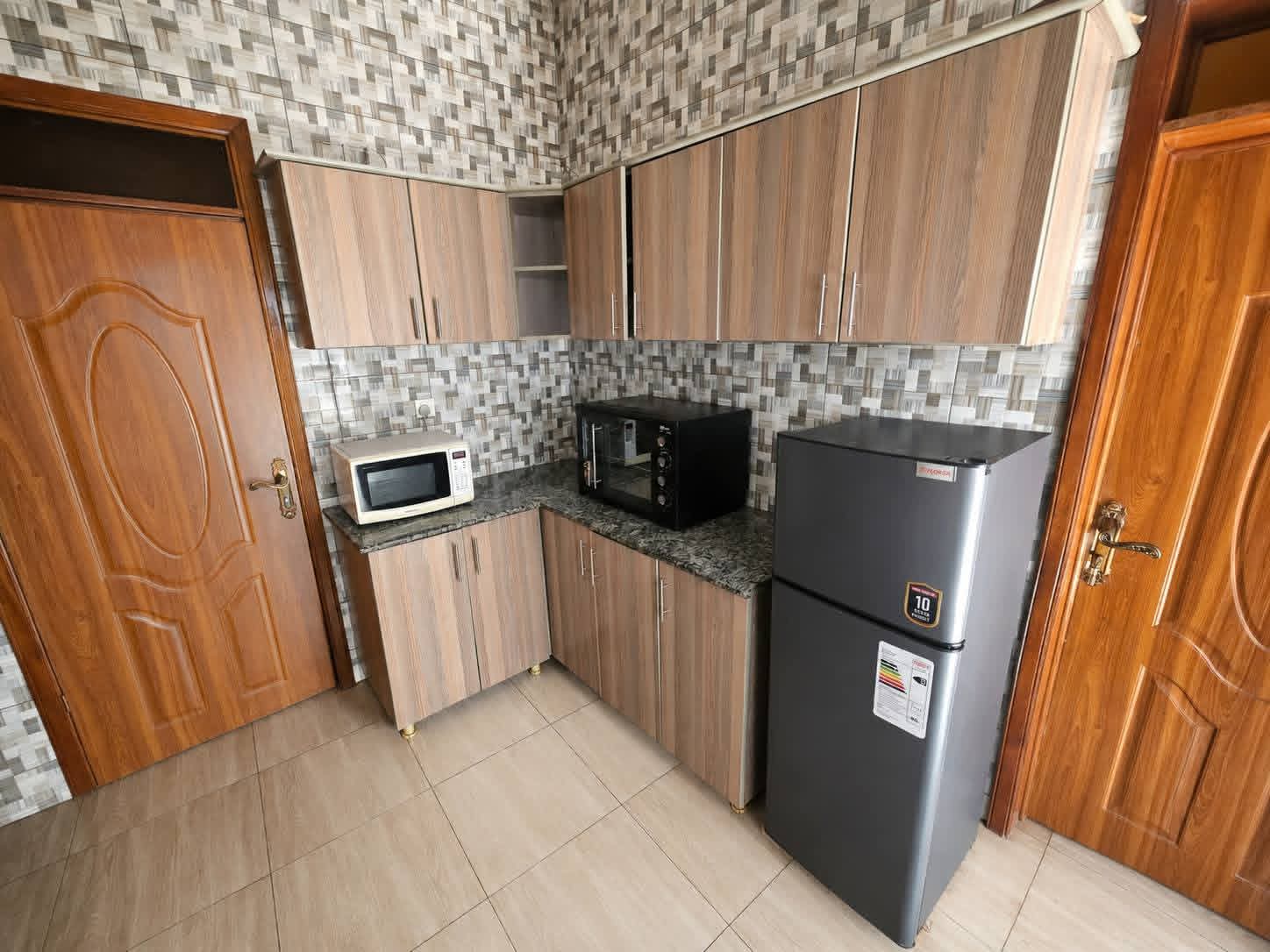 HOUSE FOR RENT