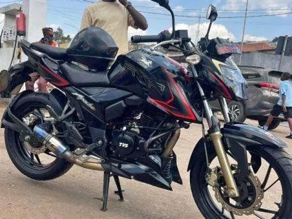 Moto Apache Cc200 4V