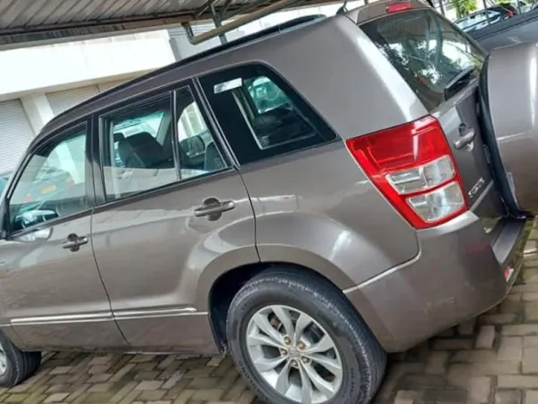 Suzuki grand Vitara Manuel, 2018 from Rwanda motor for sale only 16M